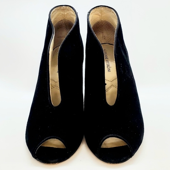 Adrienne Vittadini shoes - Picture 2 of 7